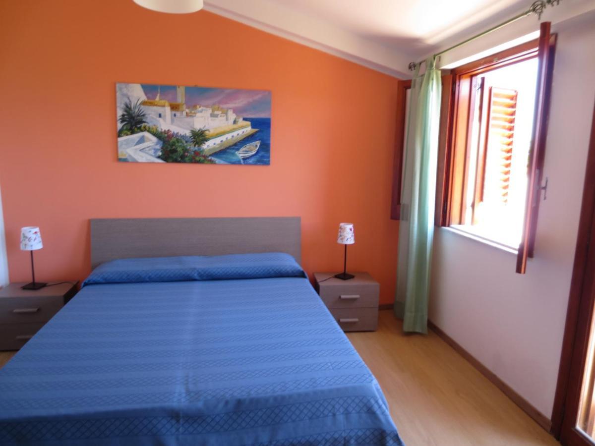 Testa Di Monaco - Basic Beach Accommodations Capo dʼOrlando Eksteriør bilde